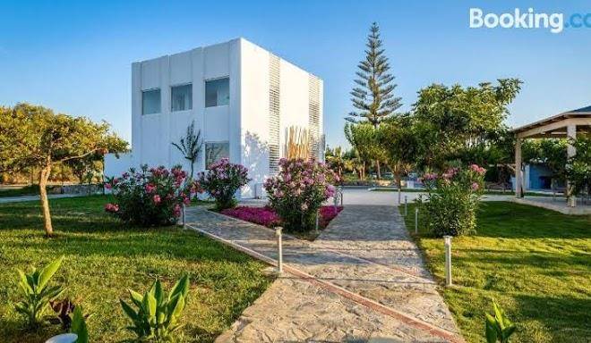 Solimar White Pearl Image