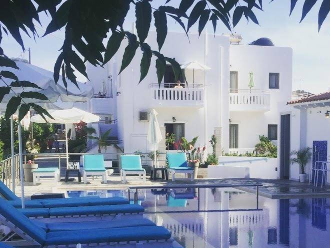 Sonio beach hotel