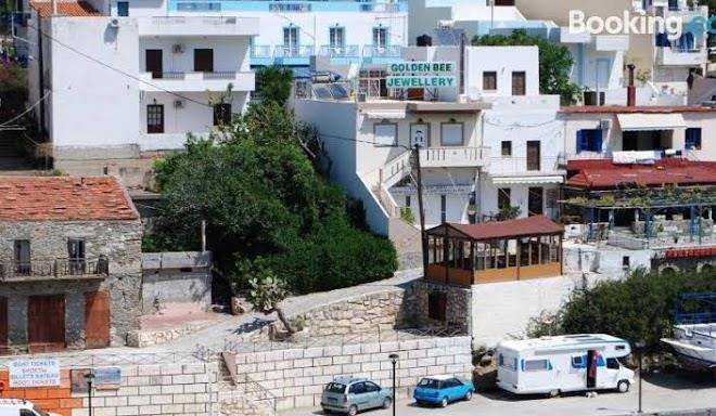 Hotel Oikonomakis Image