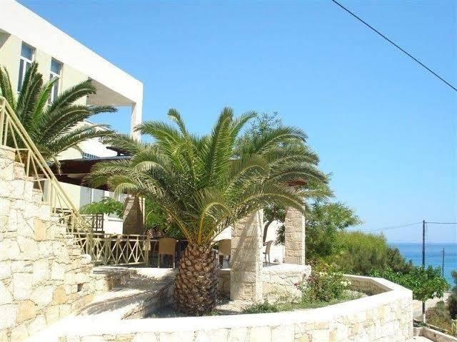 Polyrizos Hotel Image