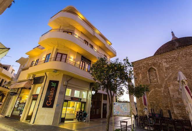 Polyxenia boutique hotel