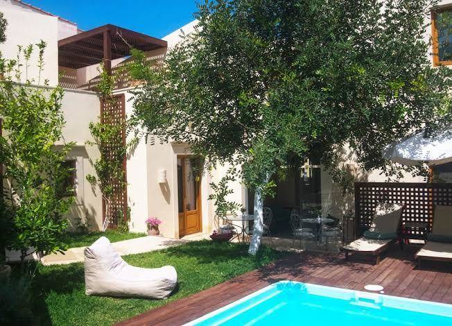 Z Boutique Hotel Image