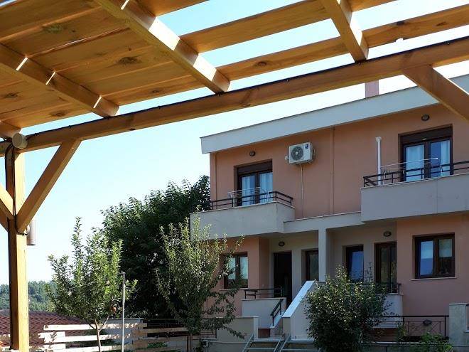 Amisiana maisonettes
