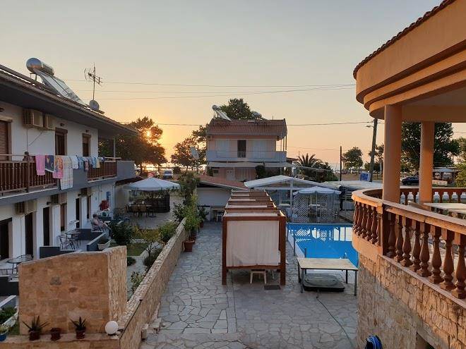 Ellas hotel