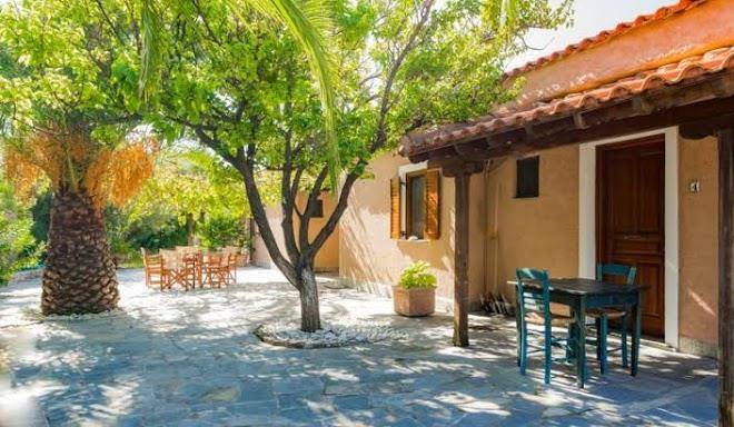 Giola bungalows sirines