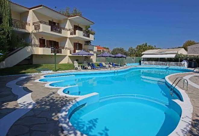 Hotel macedon