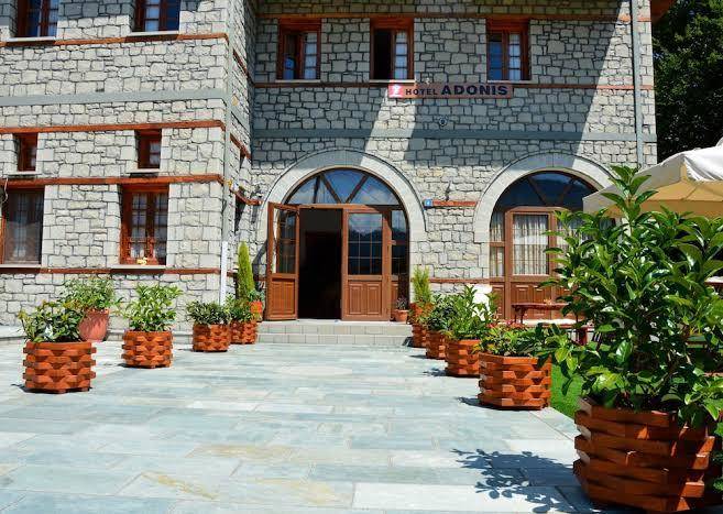 Hotel adonis