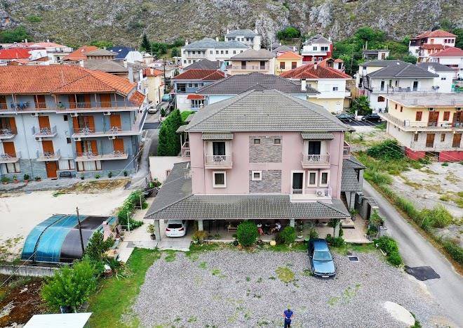 Hotel Akrolimnion Image