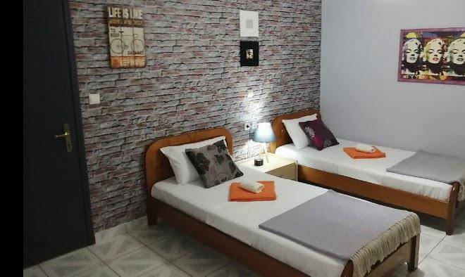 Hotel efyra