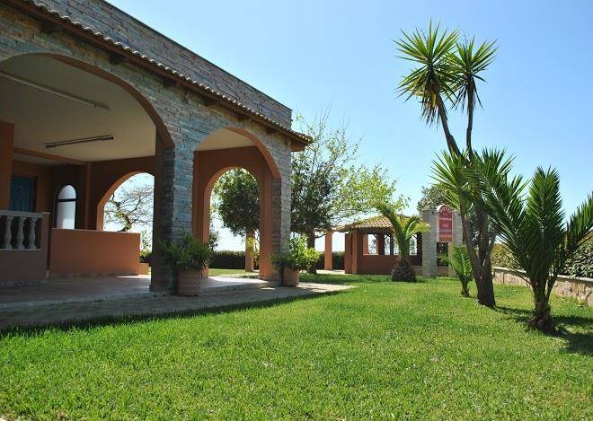Iiliovasilema hotel