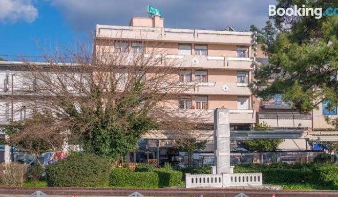 Jolly hotel