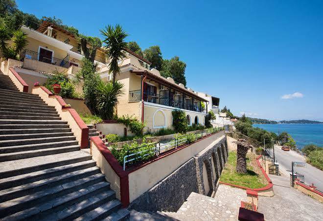 9 muses sea view studios benitses corfu