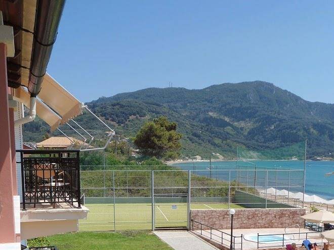 Costas golden beach hotel