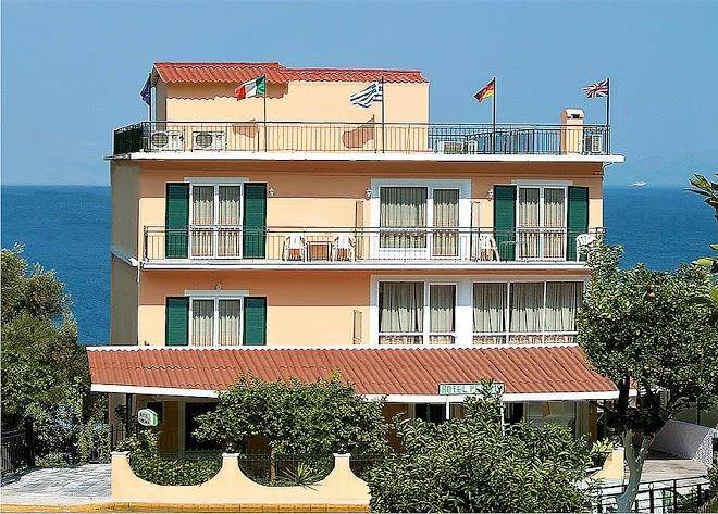 Hotel perama