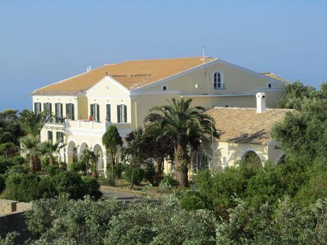 Levant hotel