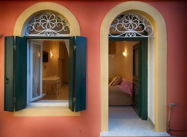 Loc hospitality mantouki 1858 port suites & port studio