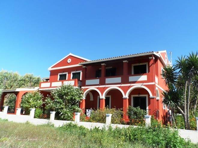 Logas beach studios