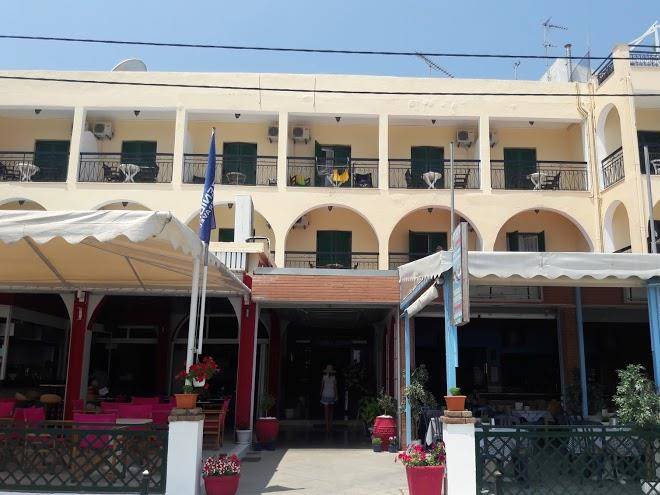 Loutrouvia hotel