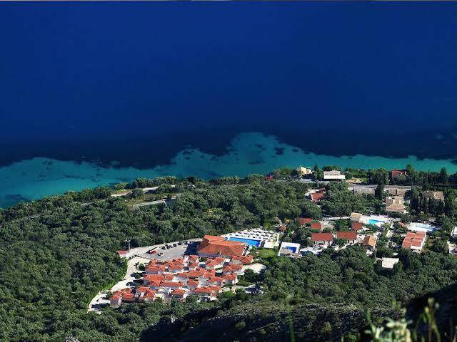Pantokrator hotel