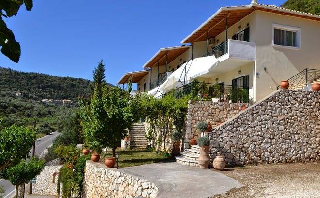 Althea studios agios nikitas