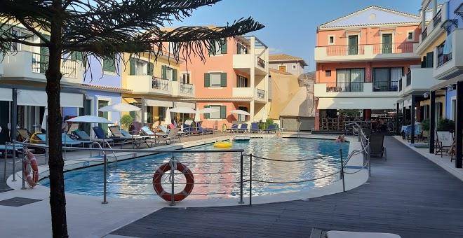 Captain stavros hotel