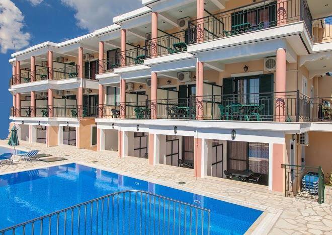 Ionion maisonettes & studios