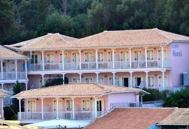 Ionis hotel