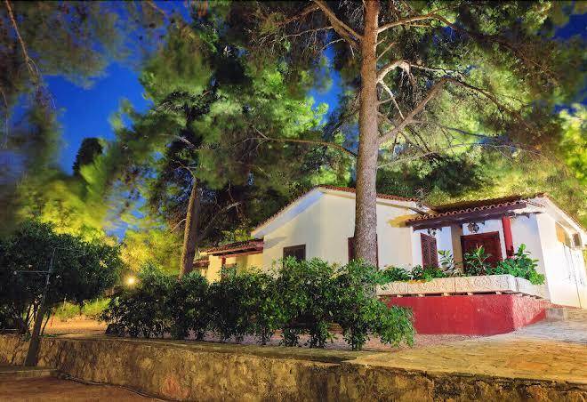 Alykes park bungalows & apt