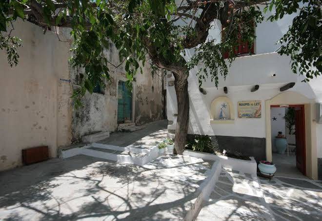 Bourgos studios
