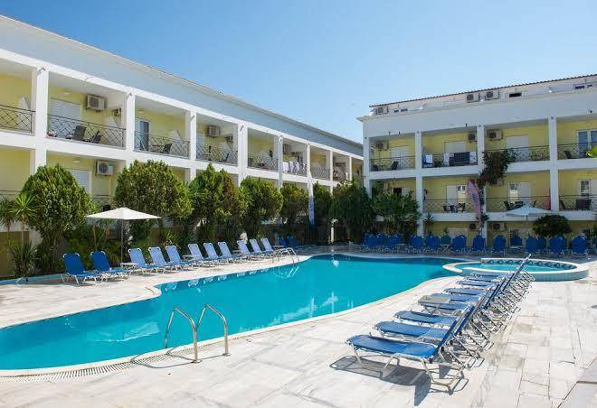Mojo hotel laganas zakynthos