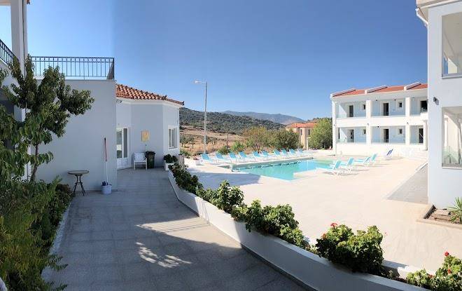 Hotel defkalion