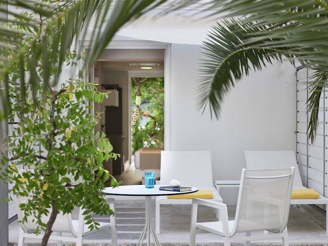 Kouros bay hotel