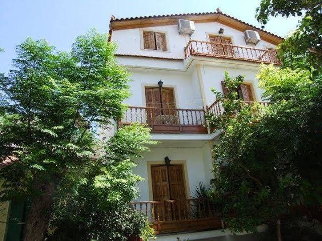 Pension dryoussa