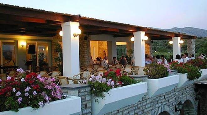 Zefiros beach hotel