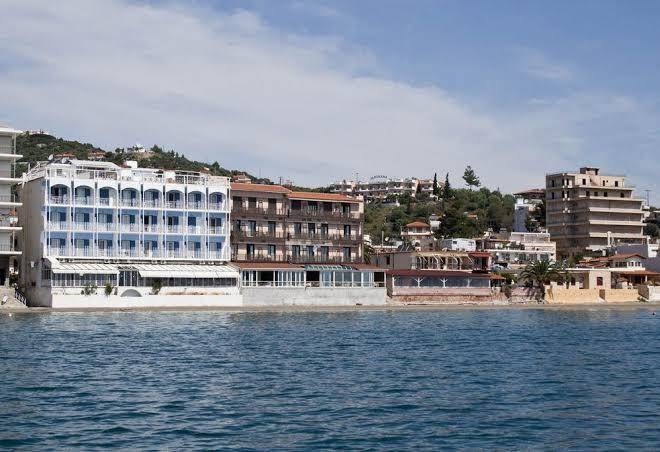 Assini Beach Hotel Image