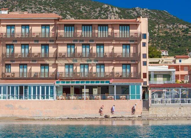 Flisvos hotel tolo