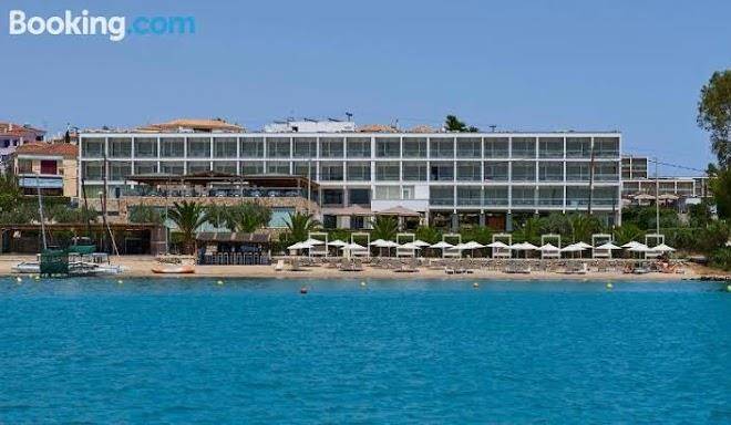 Nautica Bay Hotel Image