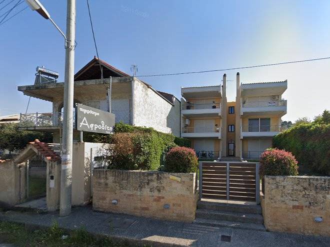 Seaside maisonette in corinthian gulf