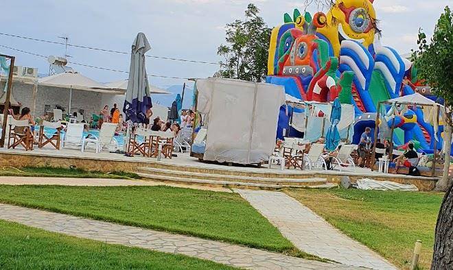 Marzi beach & bungalows