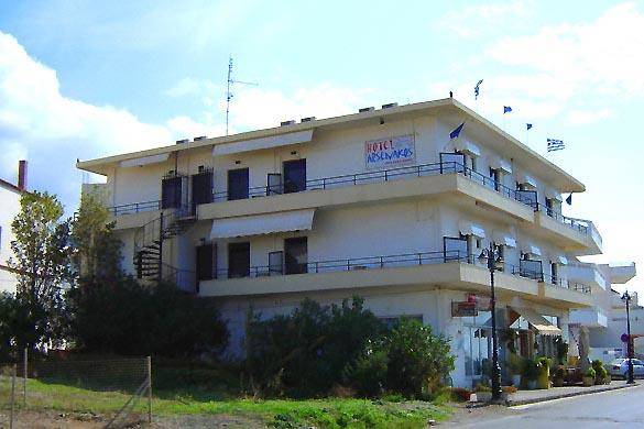 Hotel arsenakos