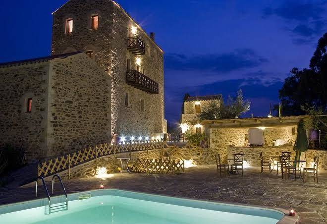 Hotel petropoulakis gods' land