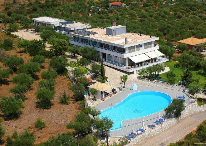 Kardamili beach hotel