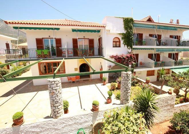 Maistreli hotel