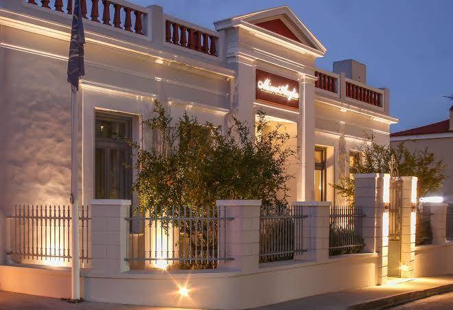 Micra anglia hotel andros