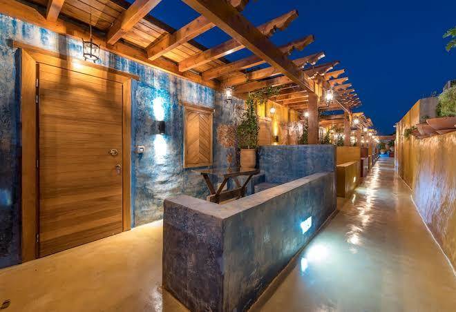 10gr Hotel & Wine Bar Image