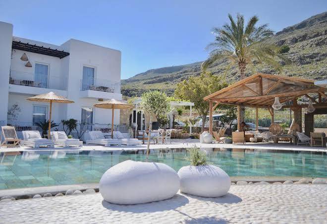 Caesars gardens hotel & spa
