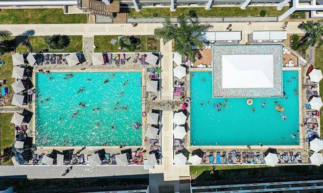 Dodeca sea resort