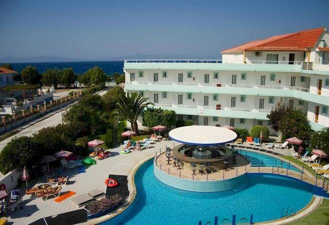 Hotel bayside katsaras kremasti rhodes