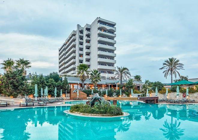 Hotel esperos mare