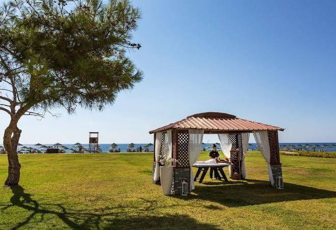 Lindos breeze beach hotel